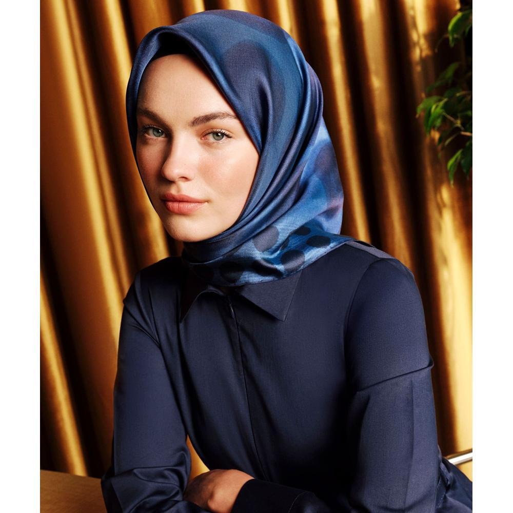 Armine Dj Sura Saf İpek Eşarp - 2026-2027 Sonbahar-Kış 9637D (S)