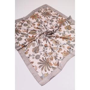 Levidor Desenli Kristal Eşarp - Desen-50